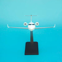 Bombardier Challenger 650 - Scale 1/100 - 21 cm