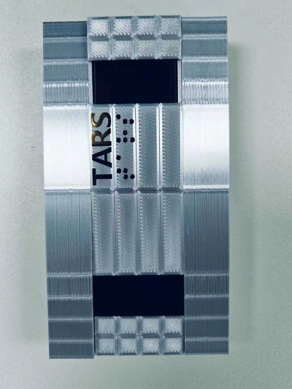 TARS/CASE robot interstellar perimeter with screen