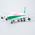 Cathay Cargo 80th Anniversary Boeing 747-8F 1:160 – 47 cm / 18.5 in – Limited Edition