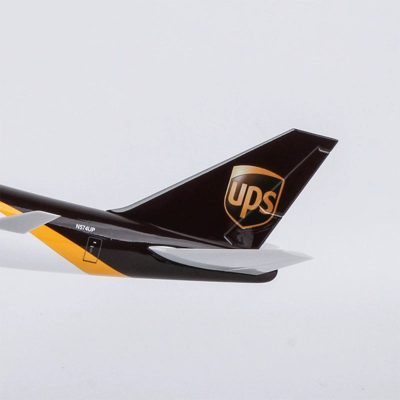 B747-400 UPS Express Cargo - Escala 1:157 - 47cm - 18,5in - SIN LED - Modelo de avión