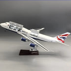 British Airways Boeing 747 1:150 – 47 cm / 18.5 in – Opening Interior
