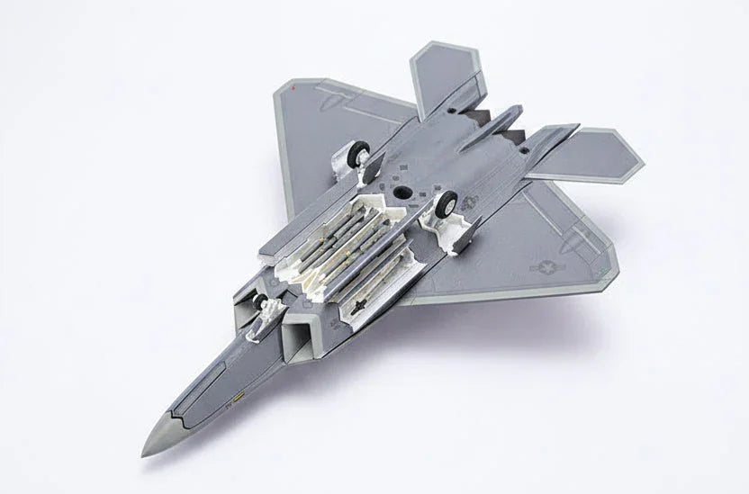 F-22 Raptor Stealth Fighter 1:72 – Die-Cast Alloy Precision – 10.2 in