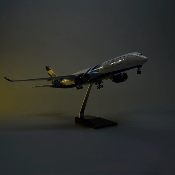 A350 Delta Airlines 1:142 – 47 cm / 18.5 in – 100 YEARS Commemorative - Secondary