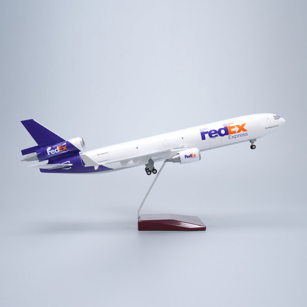 FEDEX MD-11 McDonnell Douglas – Scale 1:130 – 47 cm/18.5 in – ABS Resin