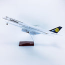 B747 Lufthansa - Scale 1/157 - 47cm - 18.5 in