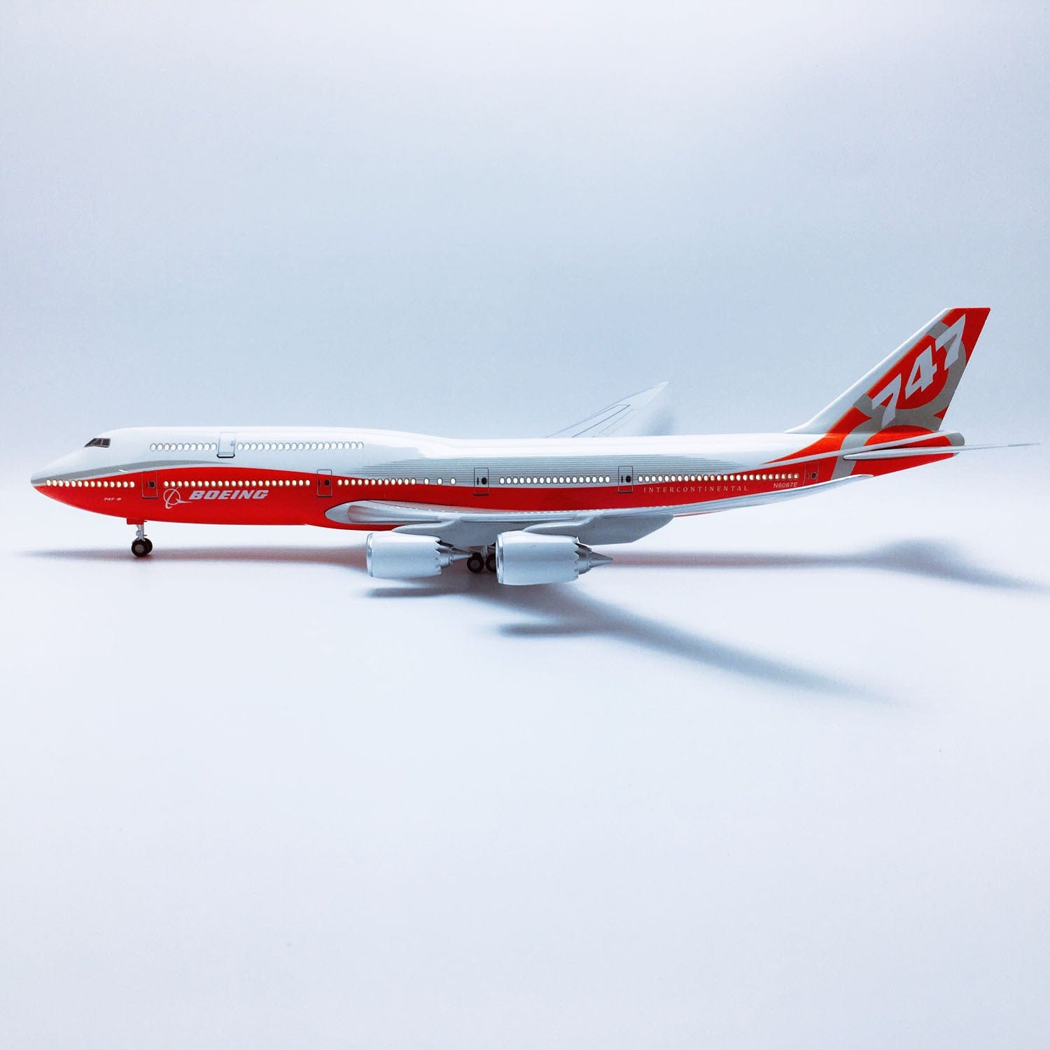 B747-8 Prototipo - Escala 1/150 - 47cm - 18.5 in