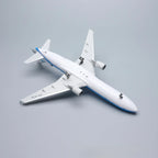 KLM MD-11 ماكدونل دوغلاس – مقياس 1:130 – 47 سم/18.5 بوصة – ABS الراتنج – أضواء LED اختيارية