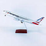 Boeing 787 American Airlines 1:130 – 43 cm / 16.9 in – LED Lights - Thumbnail 7