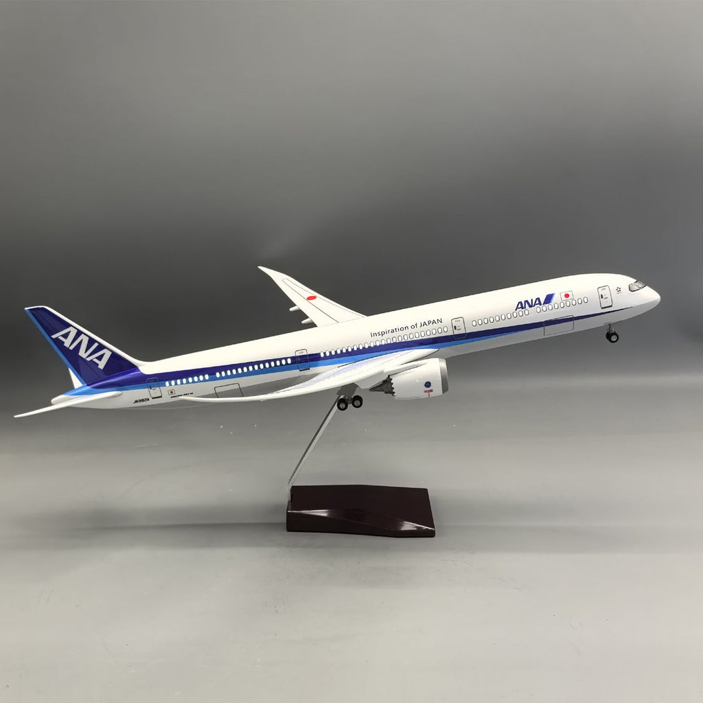 ANA Boeing 787-10 Dreamliner 1:145 – 48 cm / 18.9 in – Inspiration of Japan Edition