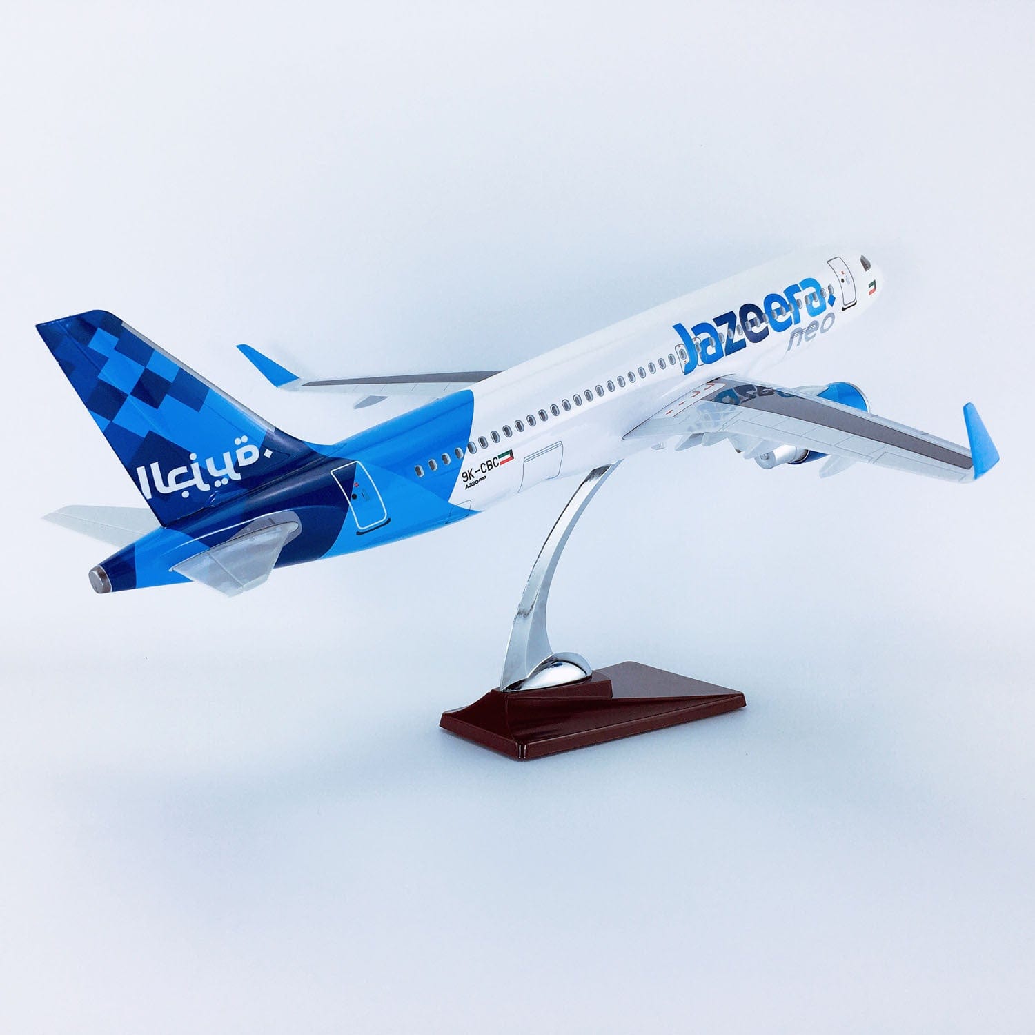 A320neo JAZEERA - Escala 1/80 - 47cm - 18,5 pulgadas