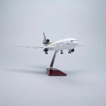 UPS MD-11 McDonnell Douglas – Escala 1:130 – 47 cm/18,5 pulgadas – Resina ABS – SIN luces LED  - Thumbnail 5