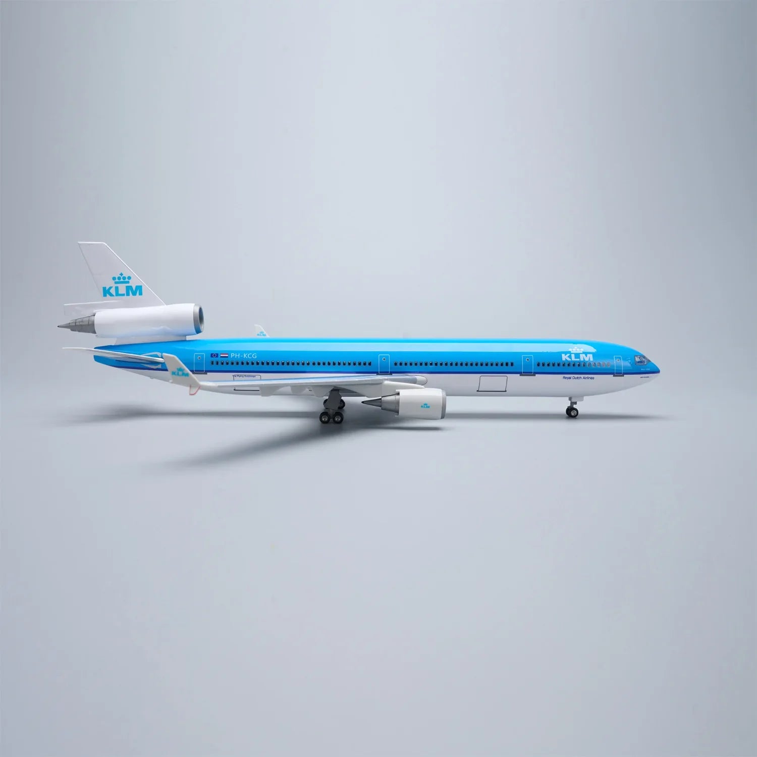 KLM MD-11 McDonnell Douglas – Scale 1:130 – 47 cm/18.5 in – ABS Resin – Optional LED Lights - Gallery 8