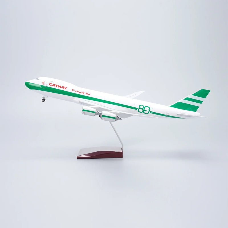 Cathay Cargo 80º Aniversario Boeing 747-8F 1:160 – 47 cm / 18.5 in – Edición Limitada - Image 1