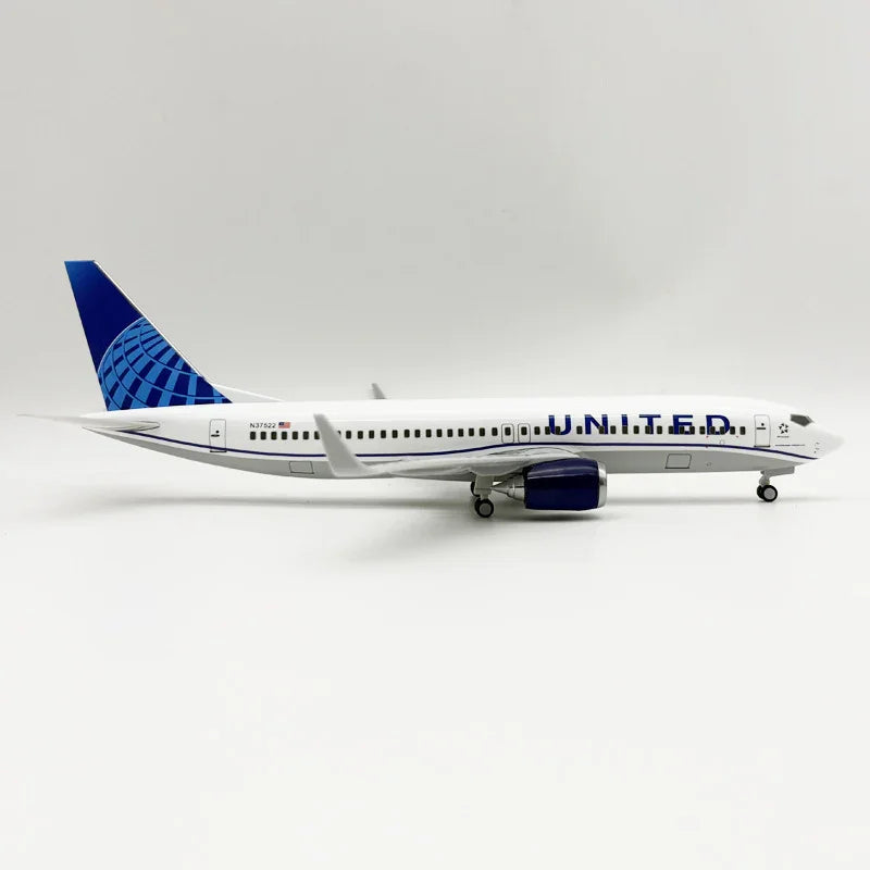 B737 United Airlines – Scale 1:130 – 30 cm (11.8 in) – Resin – Modern Livery - Gallery 3