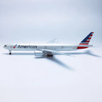 B777 American Airlines - Scale 1/157 - 47CM - 18,5 in - Airplane Model