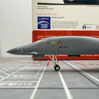 United States Air Force Rockwell B-1B Lancer 85-0060  Scale 1:200  Herpa Wings  22.25 cm