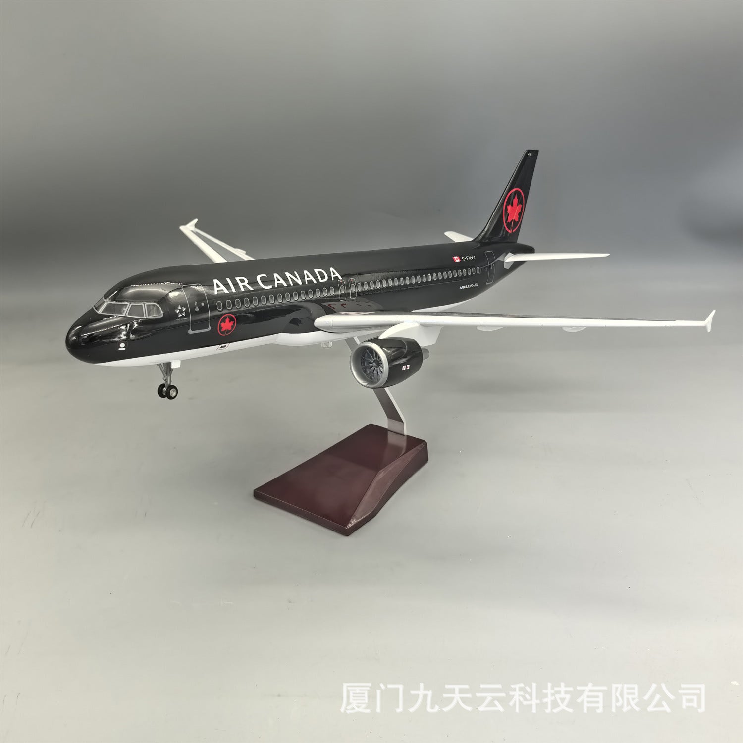 Air Canada Airbus A320-200 1:80 – 47 cm / 18.5 in – LED Lights