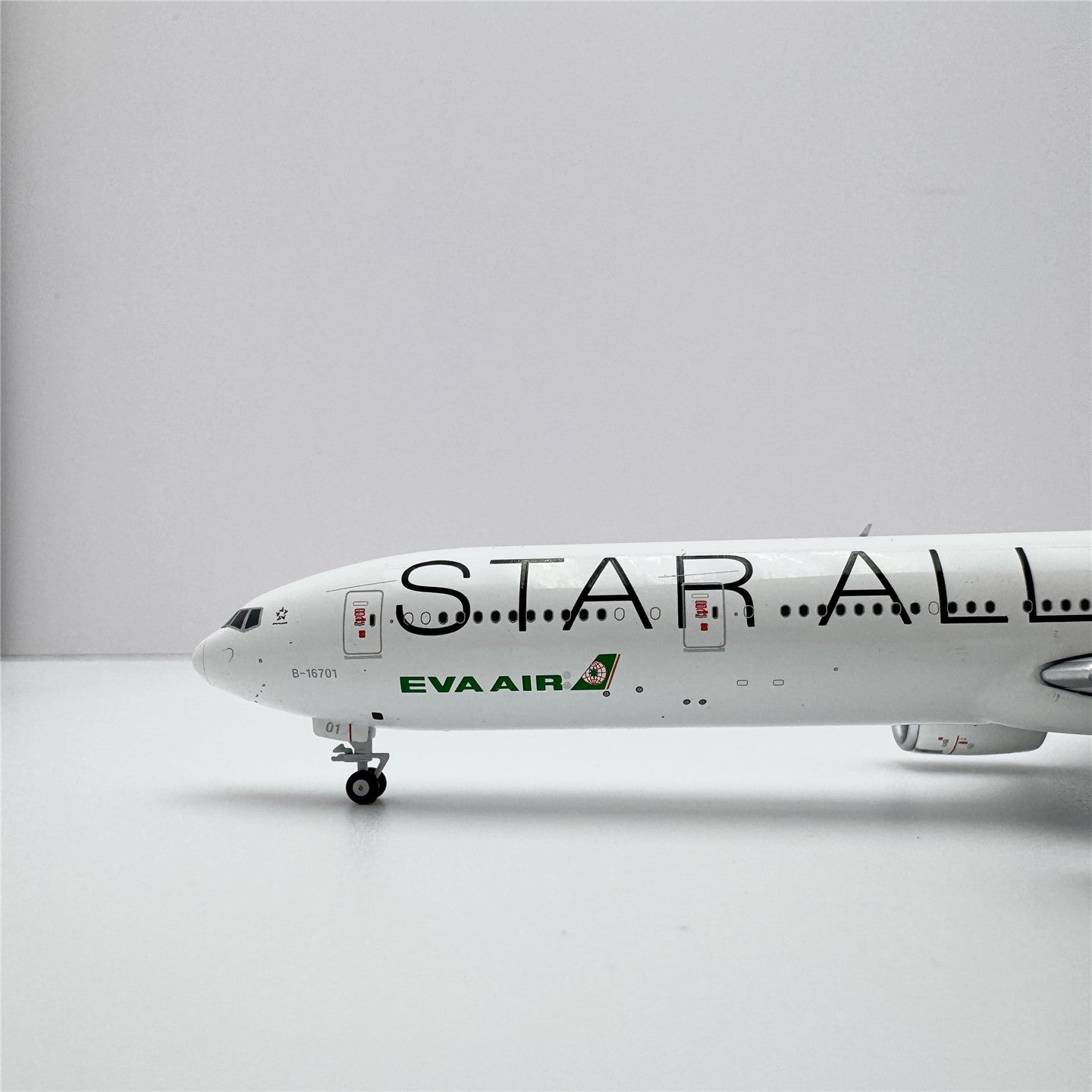 EVA Air Boeing 777-300ER B-16715 / B-16701  Scale 1:400  Geministar Models  18.46 cm