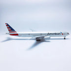 B777 American Airlines - Scale 1/157 - 47CM - 18,5 in - Airplane Model