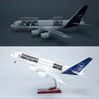 Lufthansa Airbus A380 1:160 – 47 cm / 18.5 in – Opening Cabin Interior