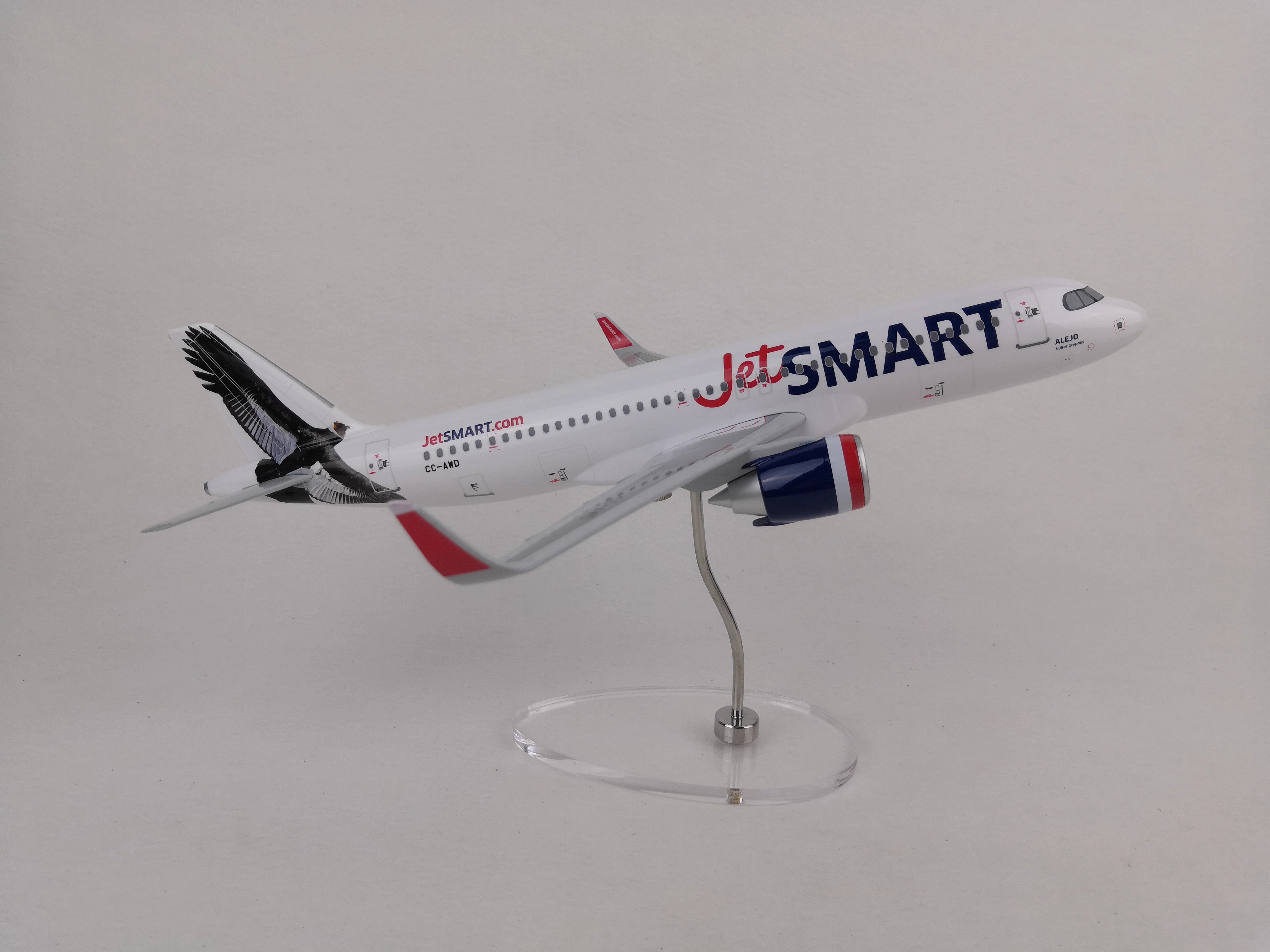 JETSMART A320neo - Escala 1/100 - 37,5cm - SIN LUCES LED