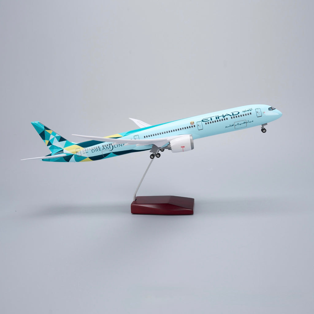 Boeing 787-10 Etihad Airways 1:145 – 47 cm / 18,5 pulgadas – Luces LED 