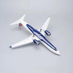 Boeing 737-800 Delta 1:80 – 47 cm / 18.5 in – LED Lights - Thumbnail 4