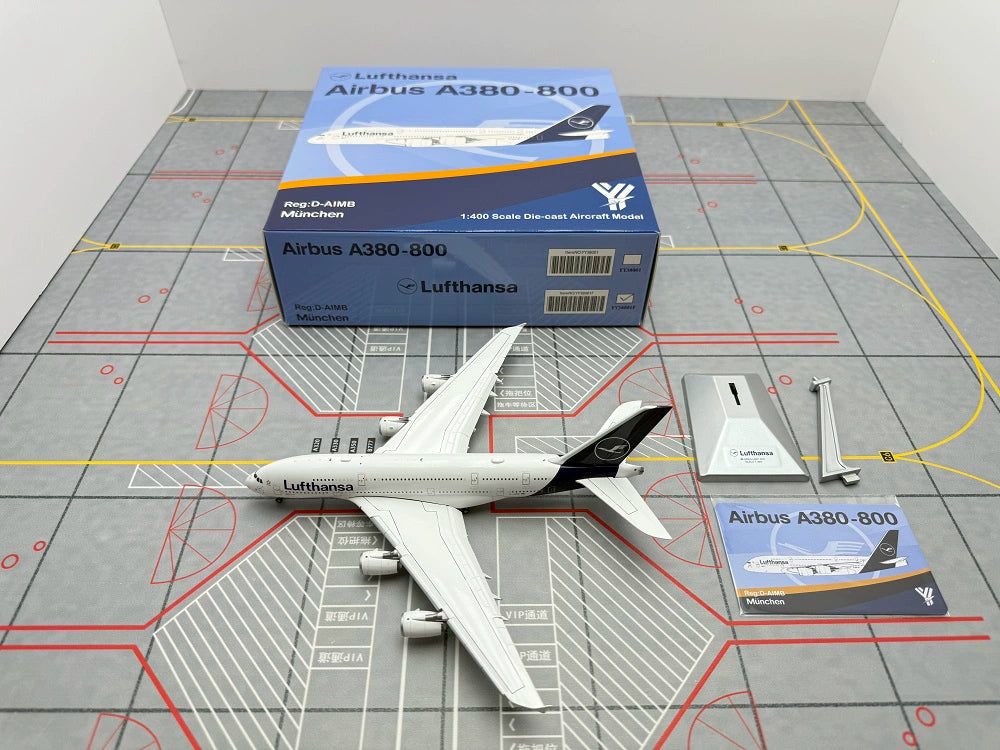 Lufthansa Airbus A380 D-AIMB / D-AIMC  Scale 1:400  YY Wings  18.19 cm