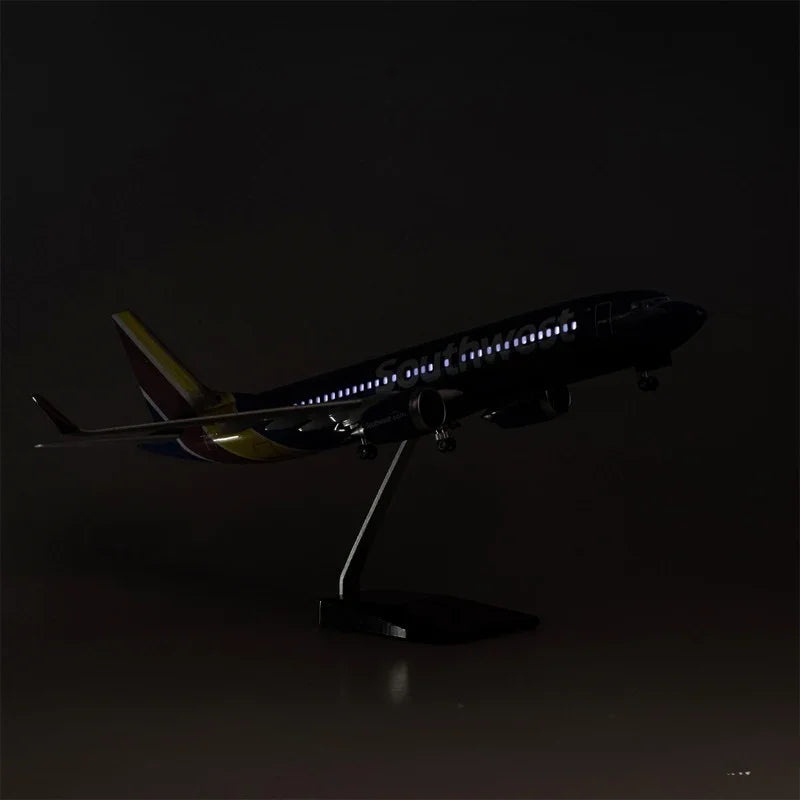 Boeing 737-700 Southwest 1:80 – 47 cm / 18.5 in – LED Lights - Gallery 11