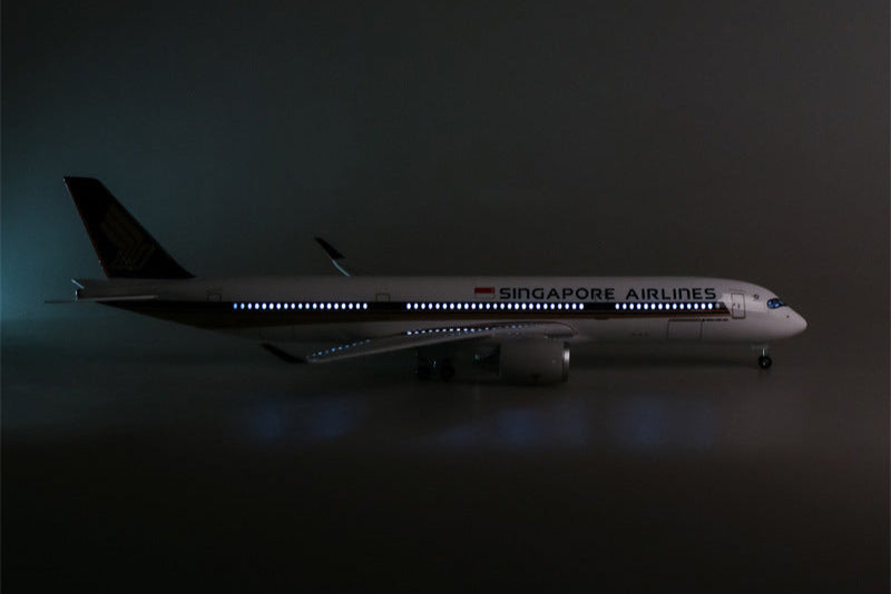 A350 Singapore - Scale 1/142 - L: 47cm/18.5 in