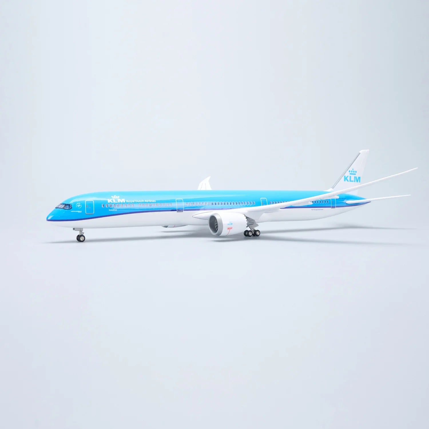 KLM Royal Dutch Airlines Boeing 787-10 1:145 – 47 cm / 18.5 in