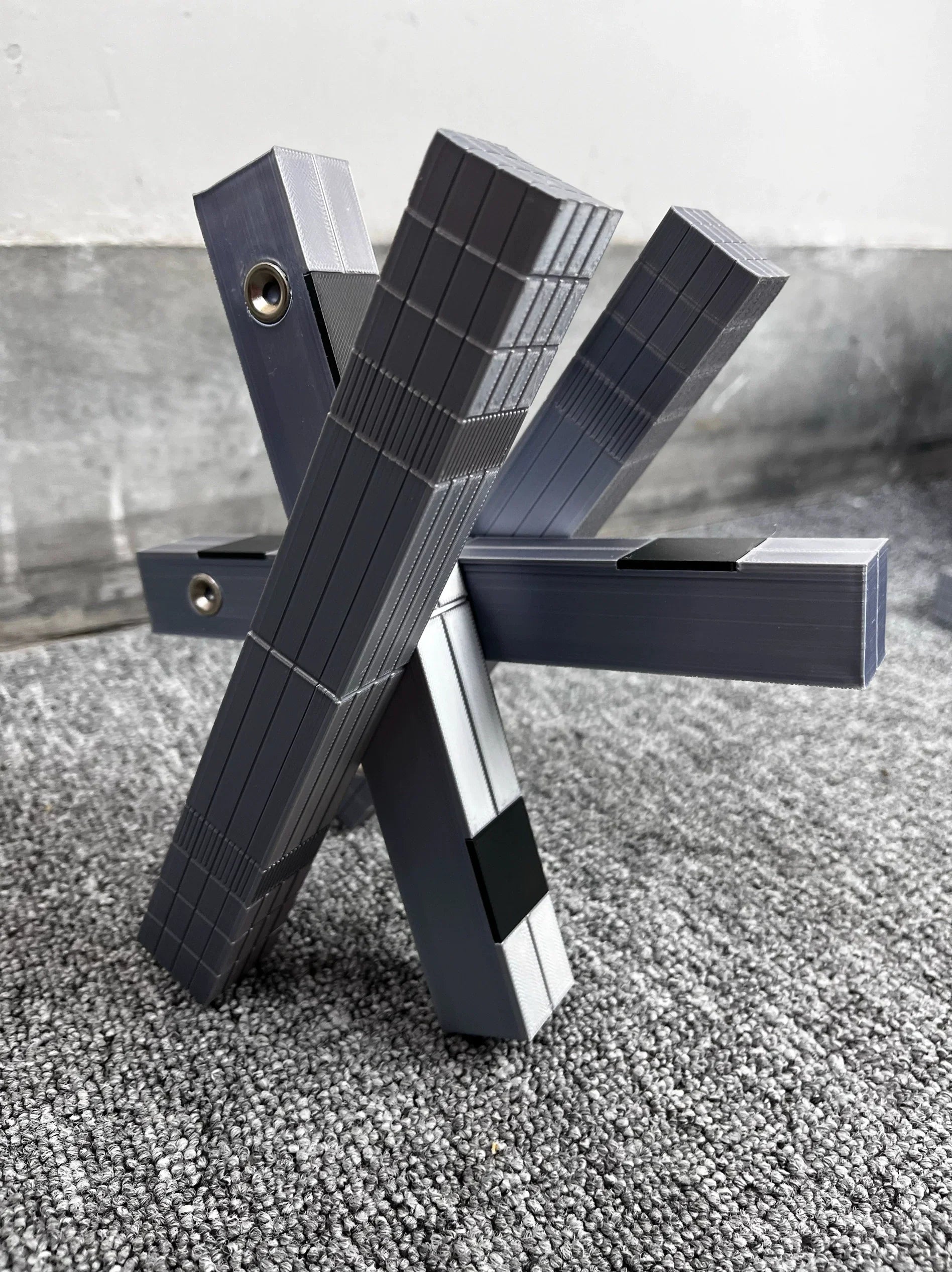 Interstellar - Tars & Case robots - Gallery 8