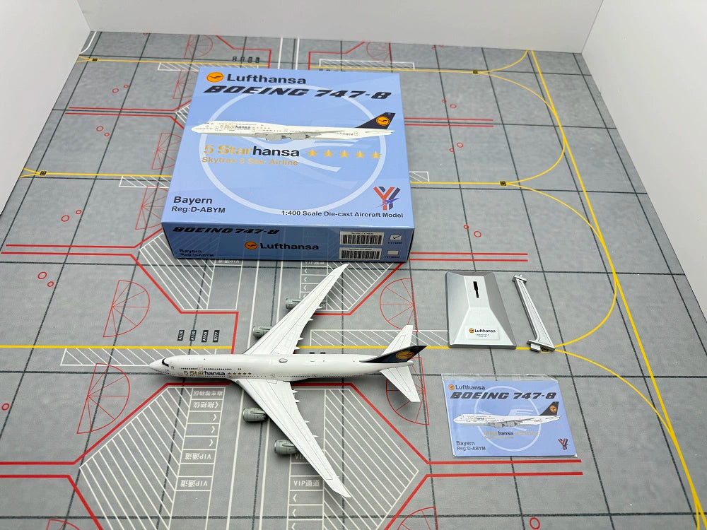 Lufthansa Boeing 747-8 D-ABYD / D-ABYI  Scale 1:400  YY Wings  19.1 cm