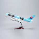 Korean Air Airbus A380 1:160 – 45.5 cm / 17.9 in – Opening Cabin Interior - Thumbnail 1