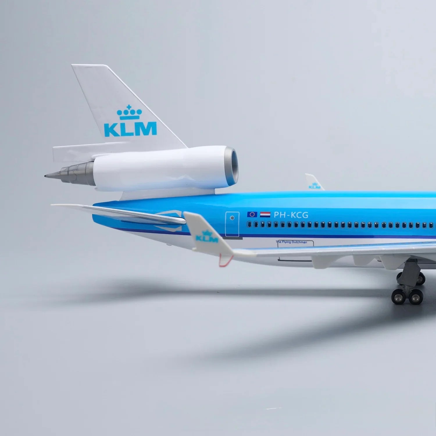 KLM MD-11 McDonnell Douglas – Scale 1:130 – 47 cm/18.5 in – ABS Resin – Optional LED Lights - Gallery 6