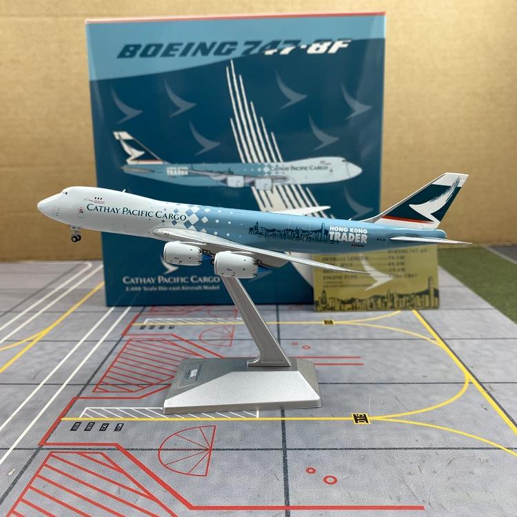 YY Wings 1/400 Cathay Pacific Boeing 747-8F