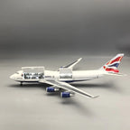 British Airways Boeing 747 1:150 – 47 cm / 18.5 in – Opening Interior