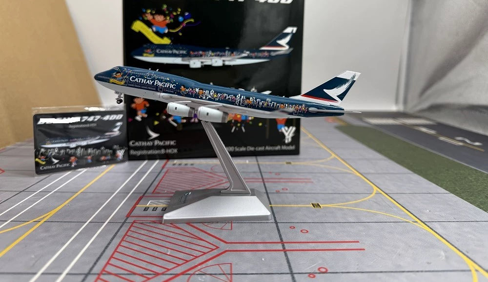 Cathay Pacific Boeing 747-400 Millennium/Asias World City  Scale 1:400  YY Wings  Alloy Airliner Model