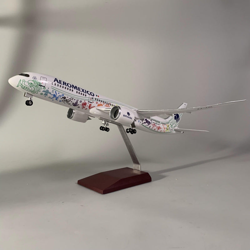 Boeing 787-9 Aeroméxico "Quetzalcóatl" – Escala 1:130 (43 cm / 16,9 in)  - Image 4
