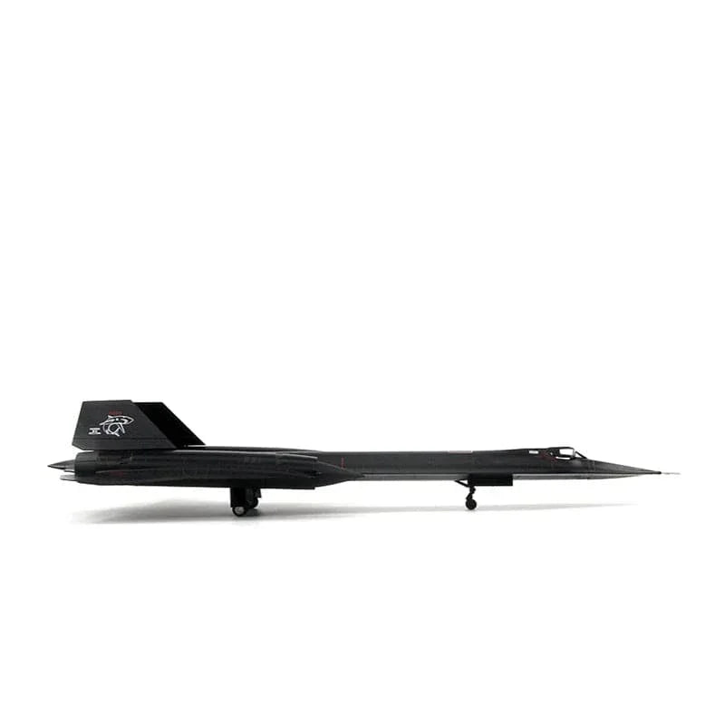 SR-71A Blackbird United States Air Force - Scale 1:72 - 45CM -17.7in - Gallery 4