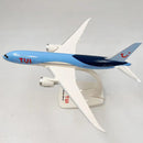 TUI Airlines - Boeing 737 MAX 8 y Boeing 787-8 - Escala 1:200