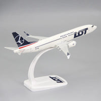 B737 MAX 8 LOT POLISH Airlines - Escala 1:200