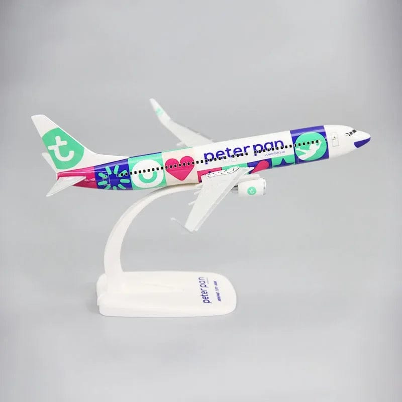 B737-800 Peter Pan - Scale 1:200