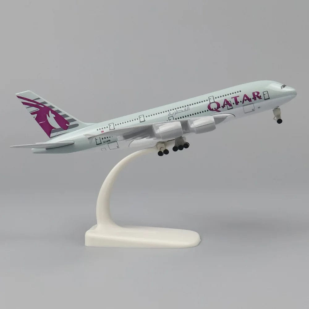 Qatar A380 - Escala 1:400 - 20cm - 7.8in