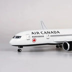 طائرة دريملاينر B787 تابعة لشركة طيران كندا - مقياس 1/130 - 43 سم - 16.9 بوصة