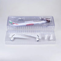 B777 Emirates - Scale 1/157 - 47cm - 18.5 in