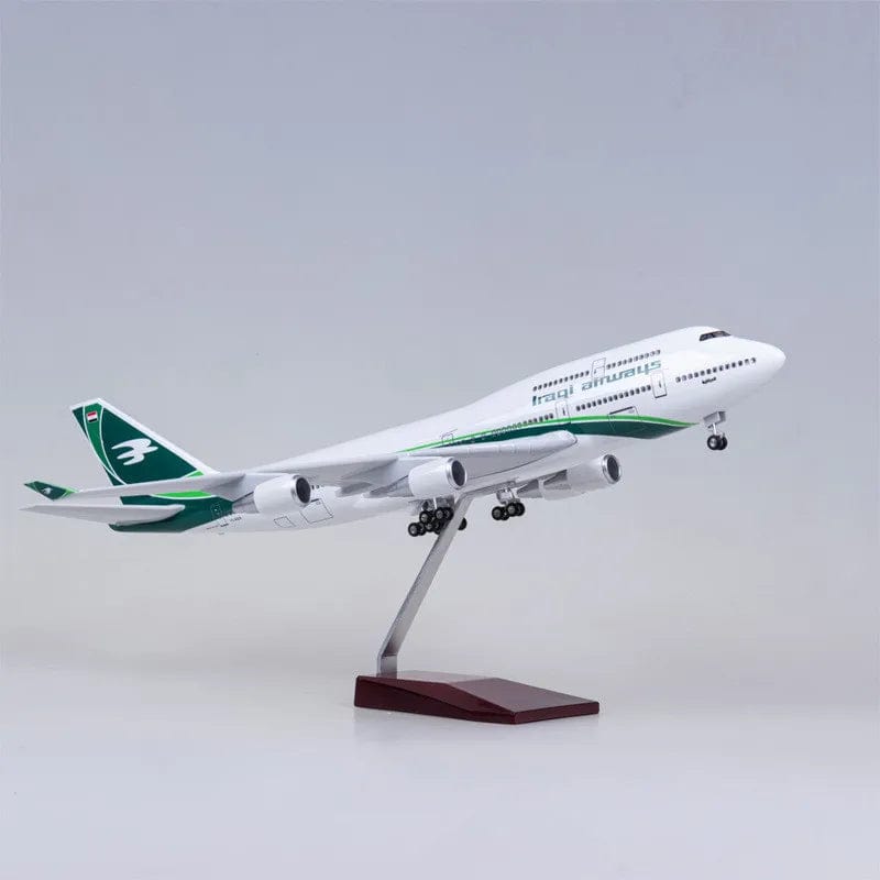 B747 Iraqi Airways - Escala 1/150 - 47cm - 18.5 in