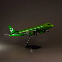 A320 Neo Siberia S7 - Escala 1/80 - 47cm - 18,5 in