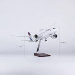 Boeing 787 LATAM | Escala 1:130 | 43 cm / 16,9" - Thumbnail 10