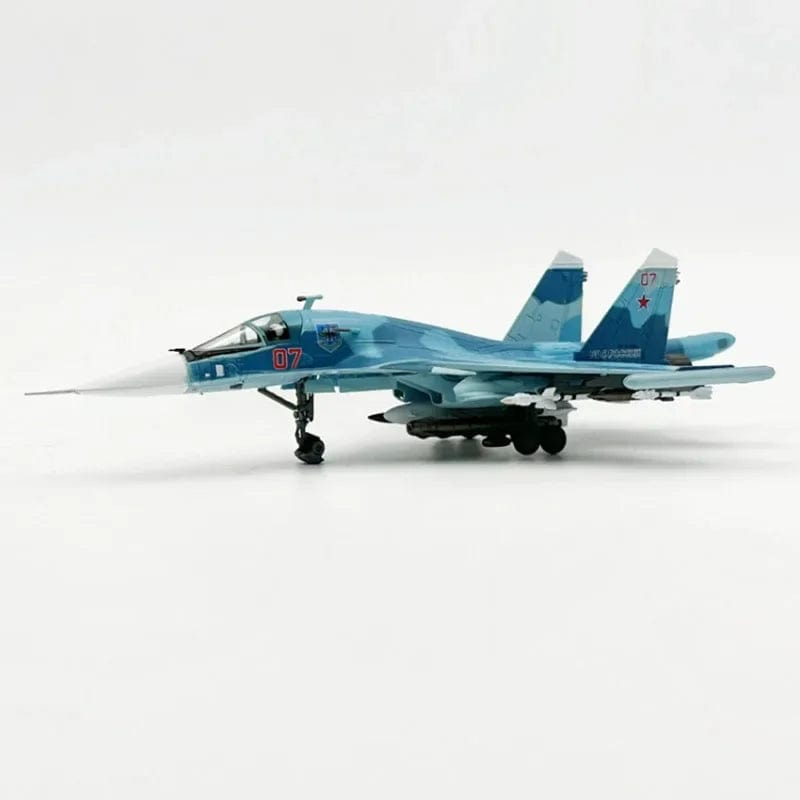 Su34 Sukhoi Su-34 - Escala 1/100